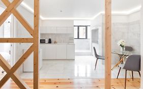 Tiny Cosy Room- Alcantara